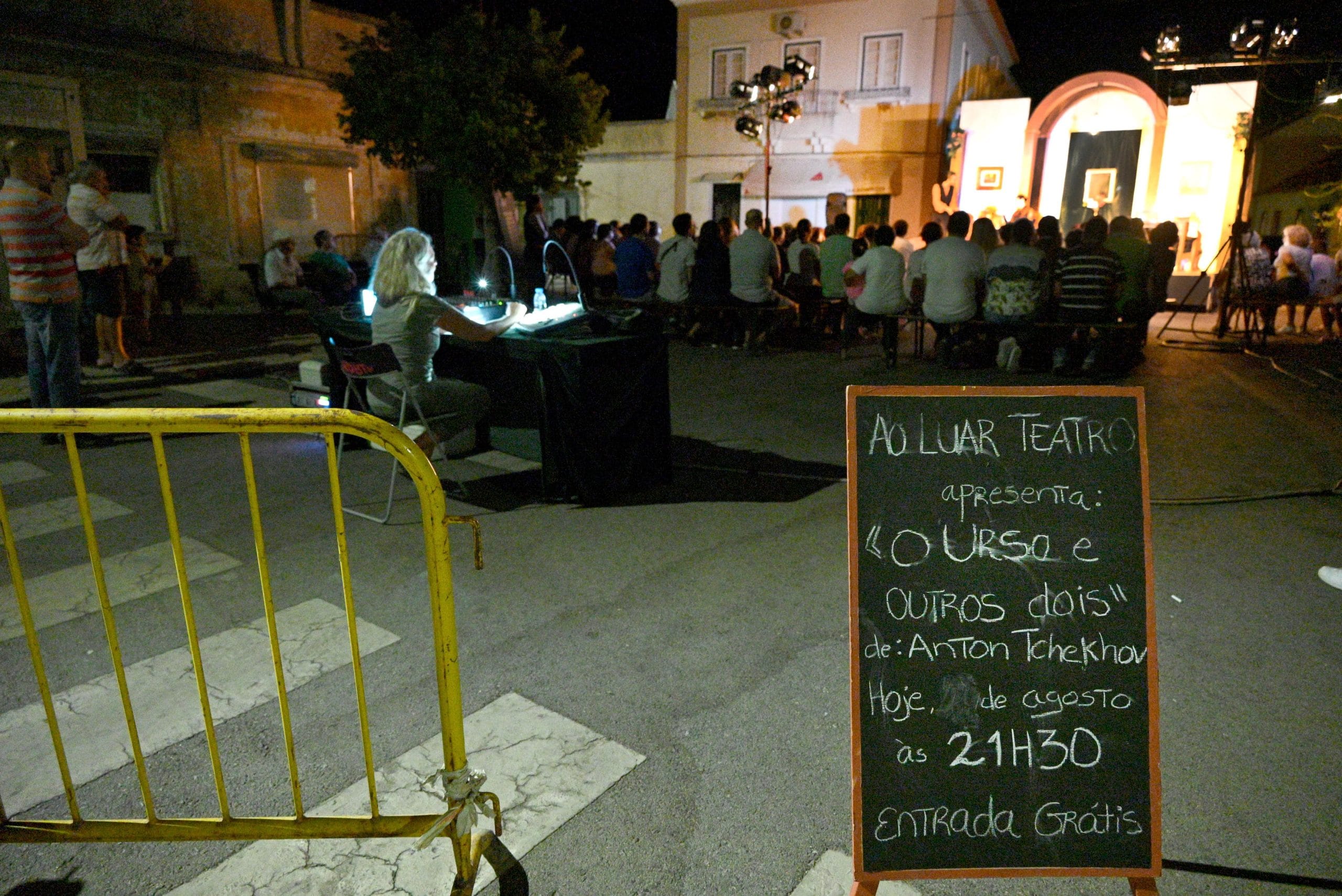 teatro nas freguesias