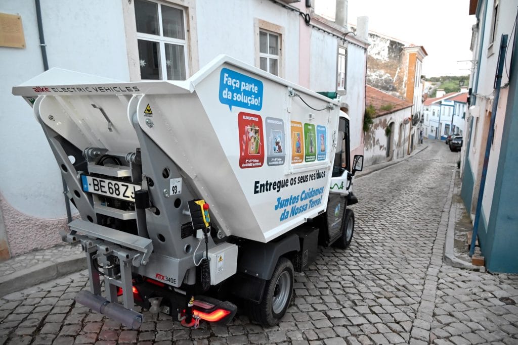 RECOLHA_RESIDUOS_PORTAS_CENTRO_HISTORICO_SANTIAGO_foto_CMSC_PCC