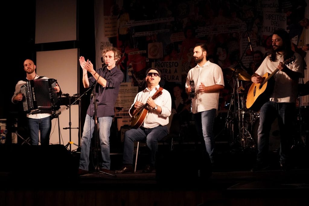 Inauguração do Cine Teatro Vitória Artur de Sousa Pinto