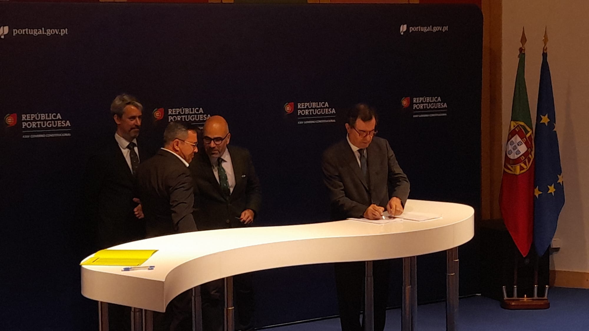 20240611_ASSINATURA_TERMO_ACEITAÇÂO_HABITAÇÂO 