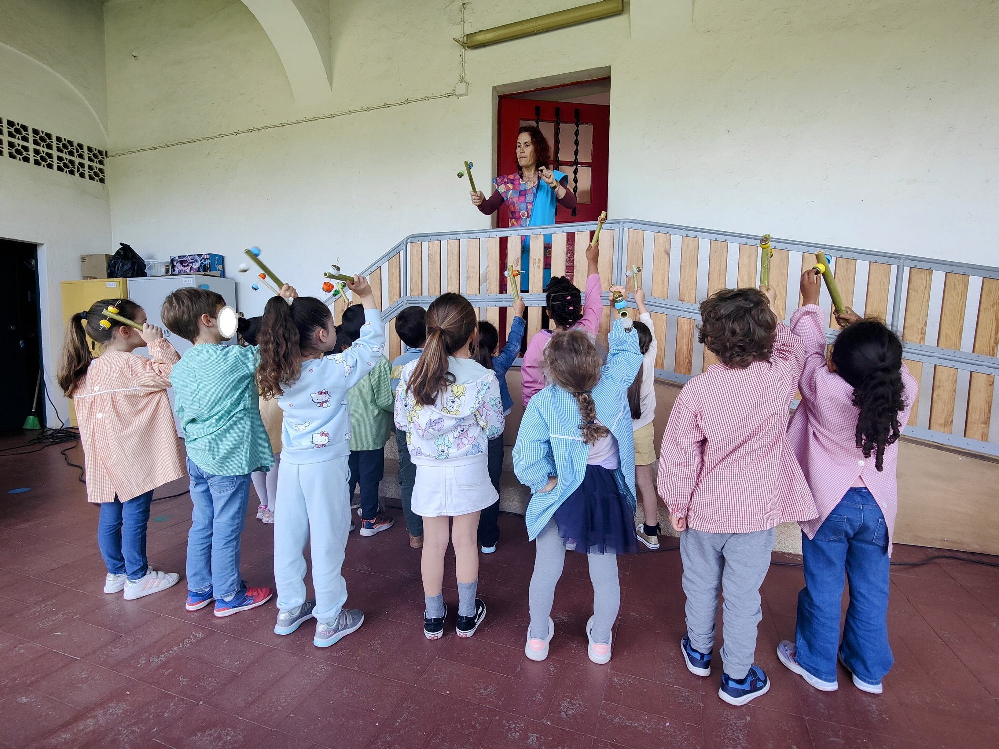 Reciclanda projeto de educação ambiental com música e poesia