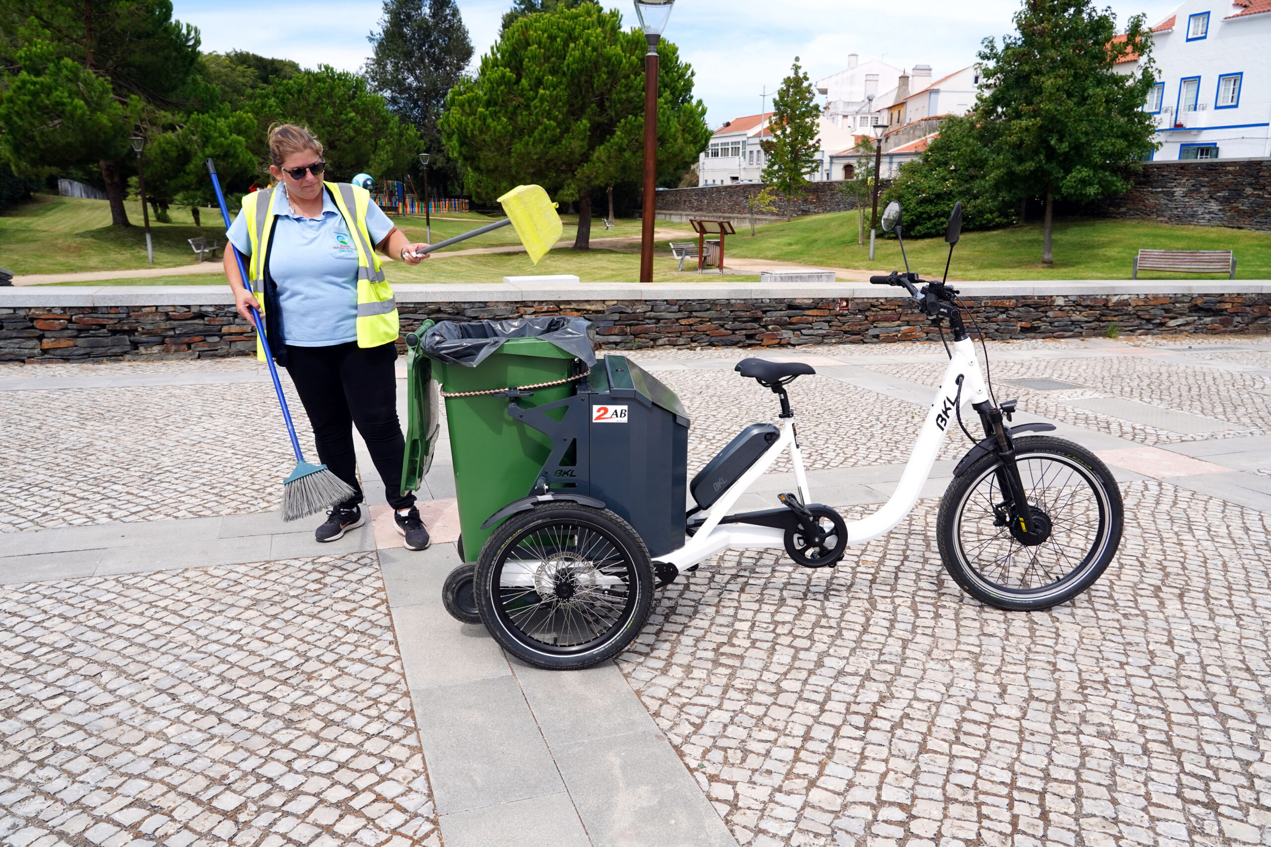 20260901_BICICLETA_SERVICOS_LIMPEZA_CMSC_foto_CMSC_PCC_sel (11)