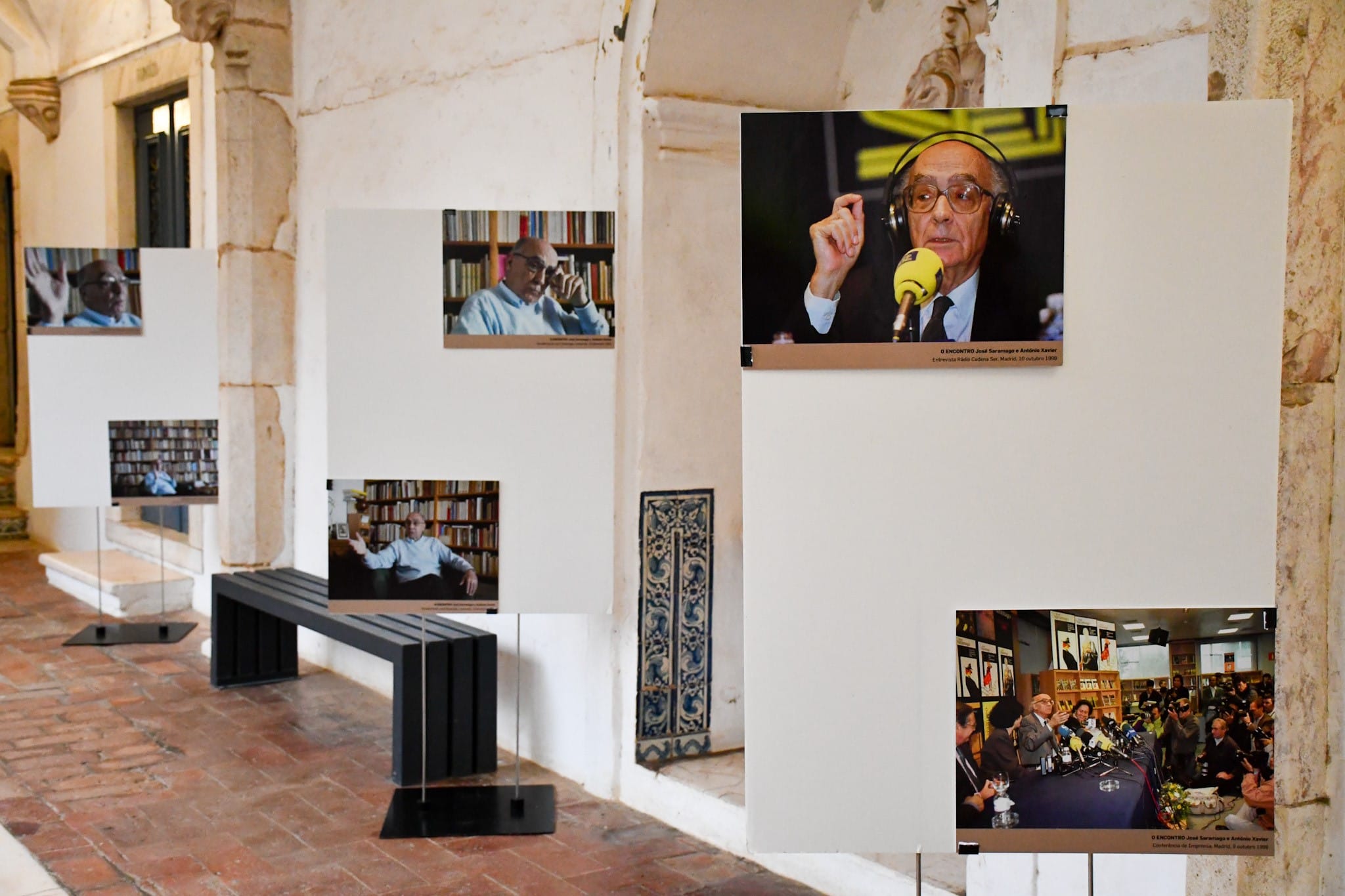Exposição de fotografia "ENCONTRO JOSÉ SARAMAGO/ANTÓNIO XAVIER"